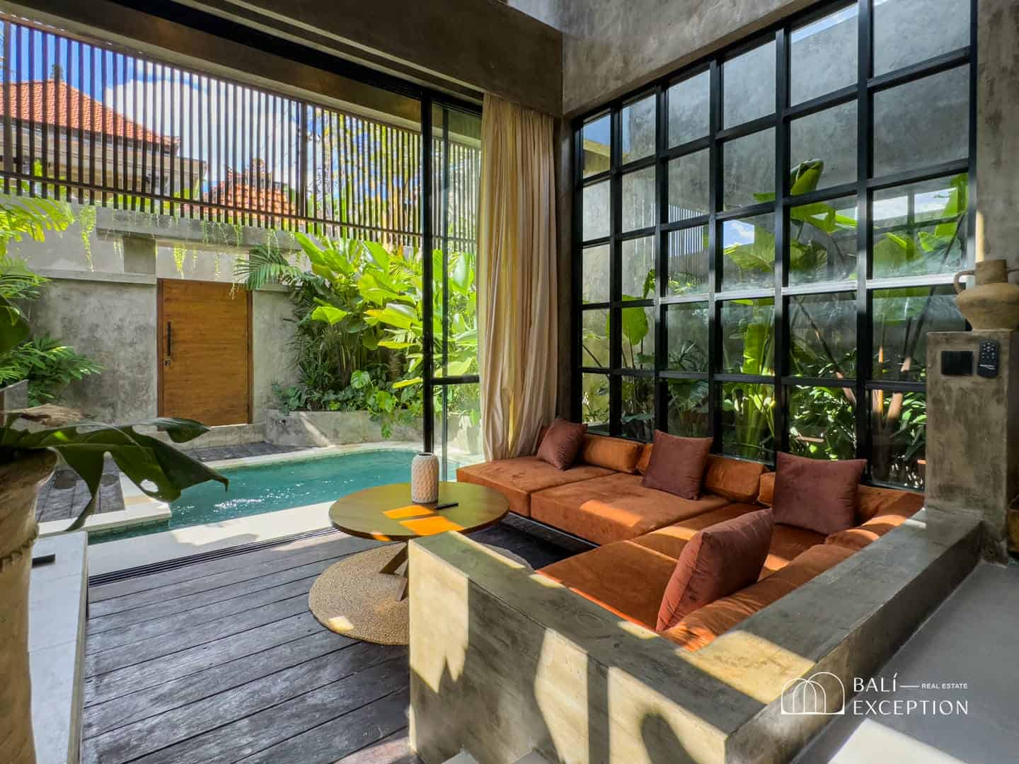 READY NOW 2 BEDROOM VILLA FOR SALE LEASEHOLD IN PERERENAN BE-2013 